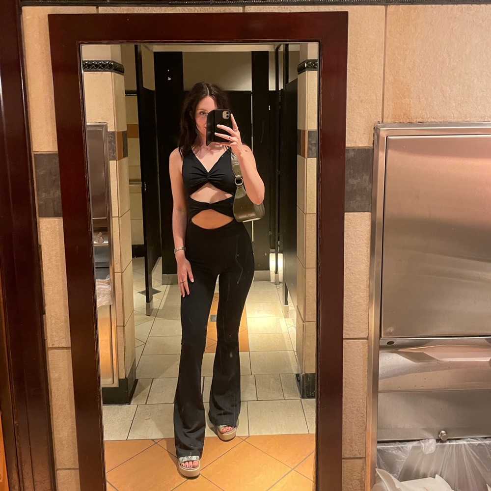 Black jumpsuit/white fox